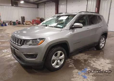 2020 Jeep Compass Latitude 4X4 from USA, damaged, VIN 3C4NJDBB1LT155169